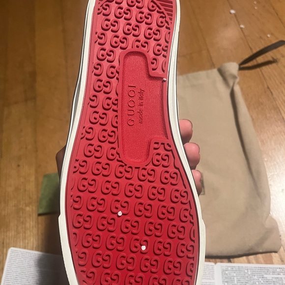 Gucci tennis 1977 red bottoms - Picture 1 of 10